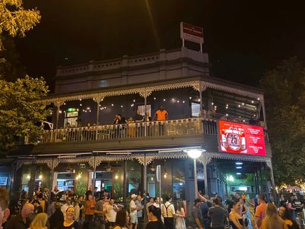 pubs-clubs
