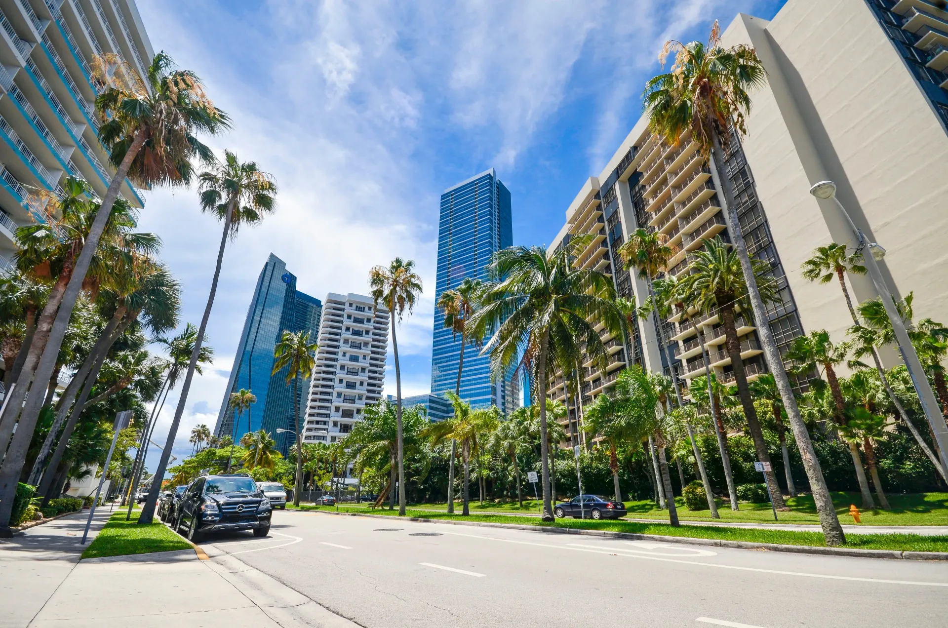 Brickell Miami Florida - Moving and Furniture Delivery by 49Van