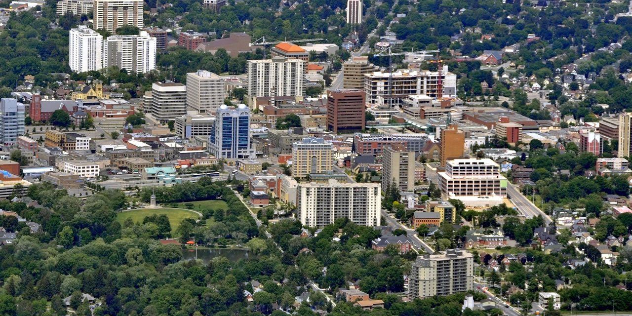 Small Moves & Furniture Delivery in Kitchener - 49van