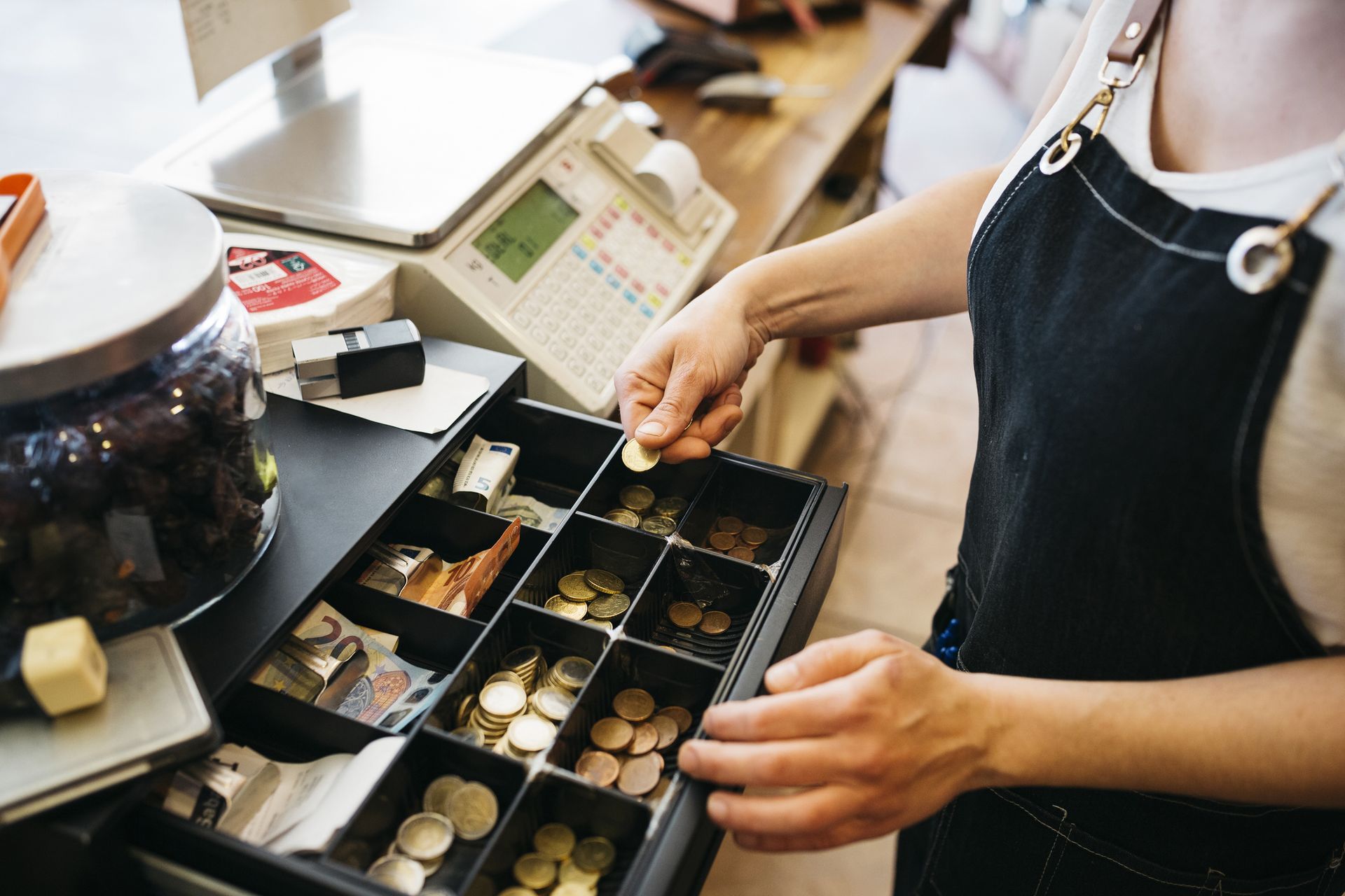Credit Card Payment — Bentonville, AR — Niokaska