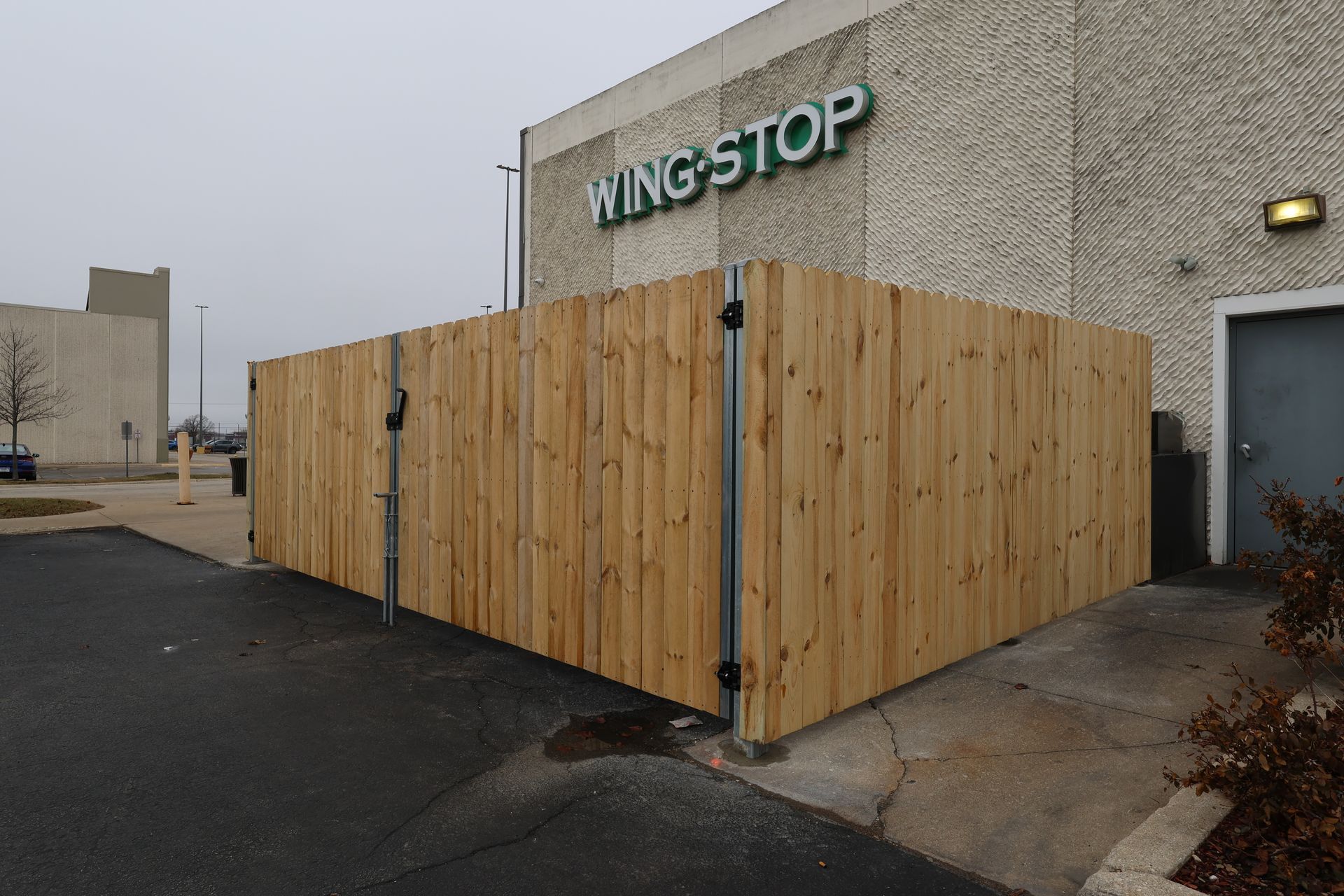commercial dumpster enclosure installation Illinois