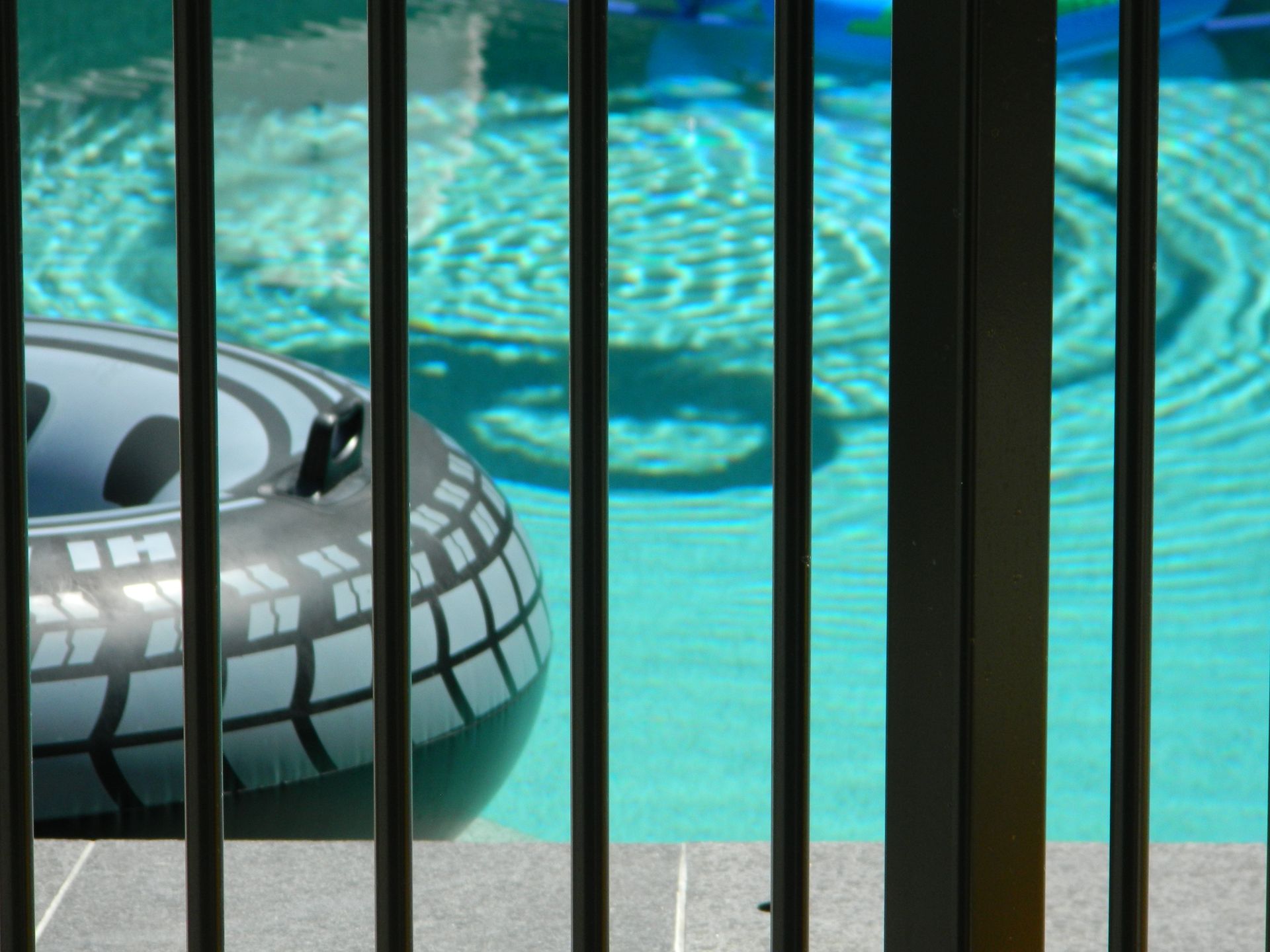 pool fence installation Illinois