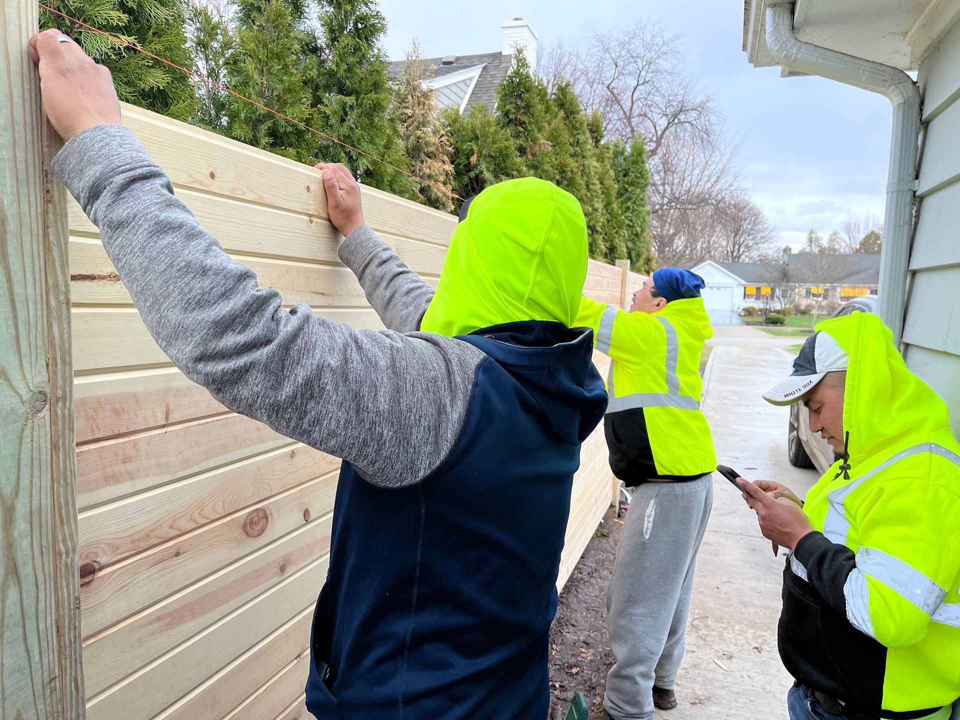 fence installer jobs near me