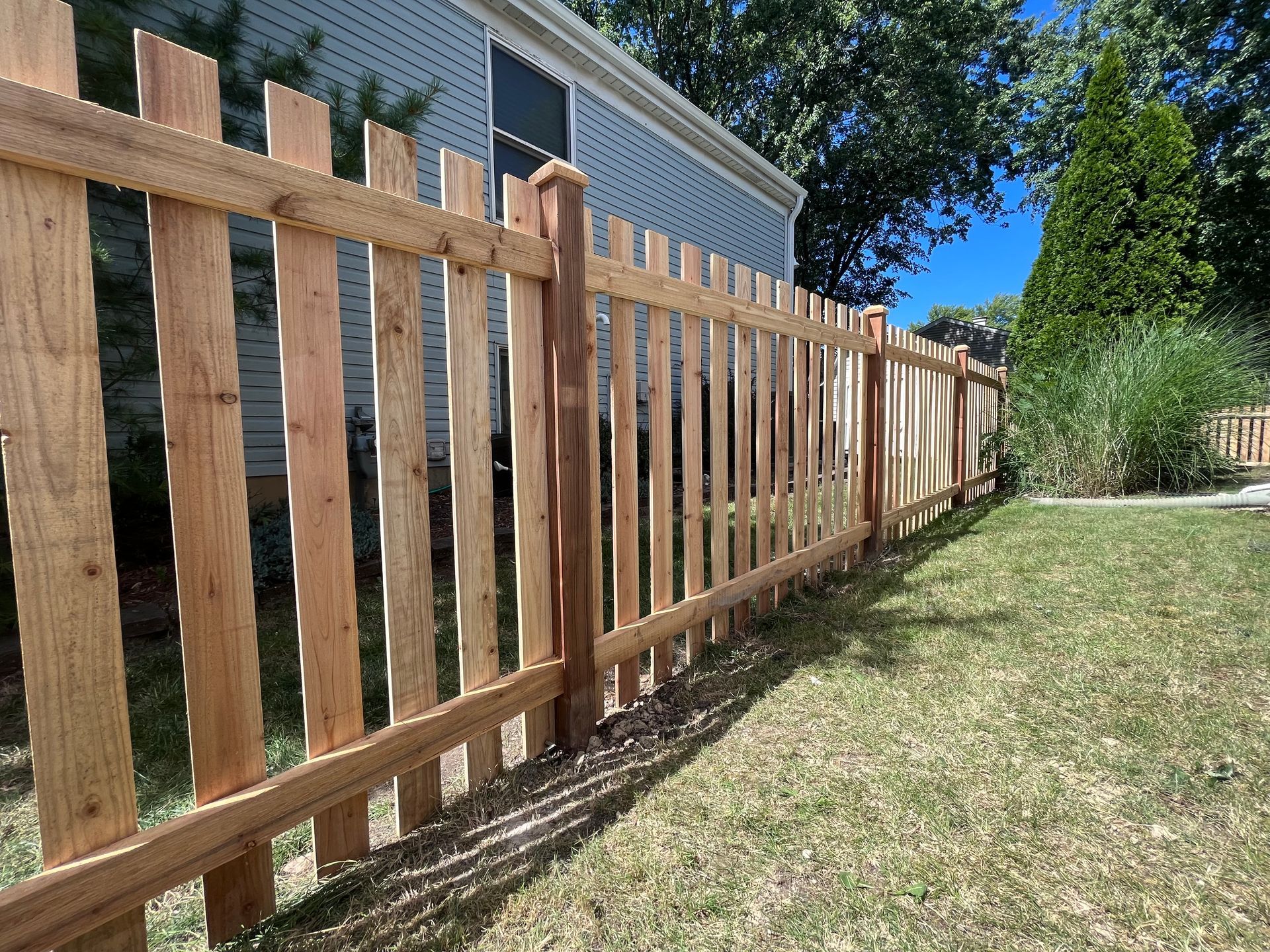 cedar fence installation Illinois