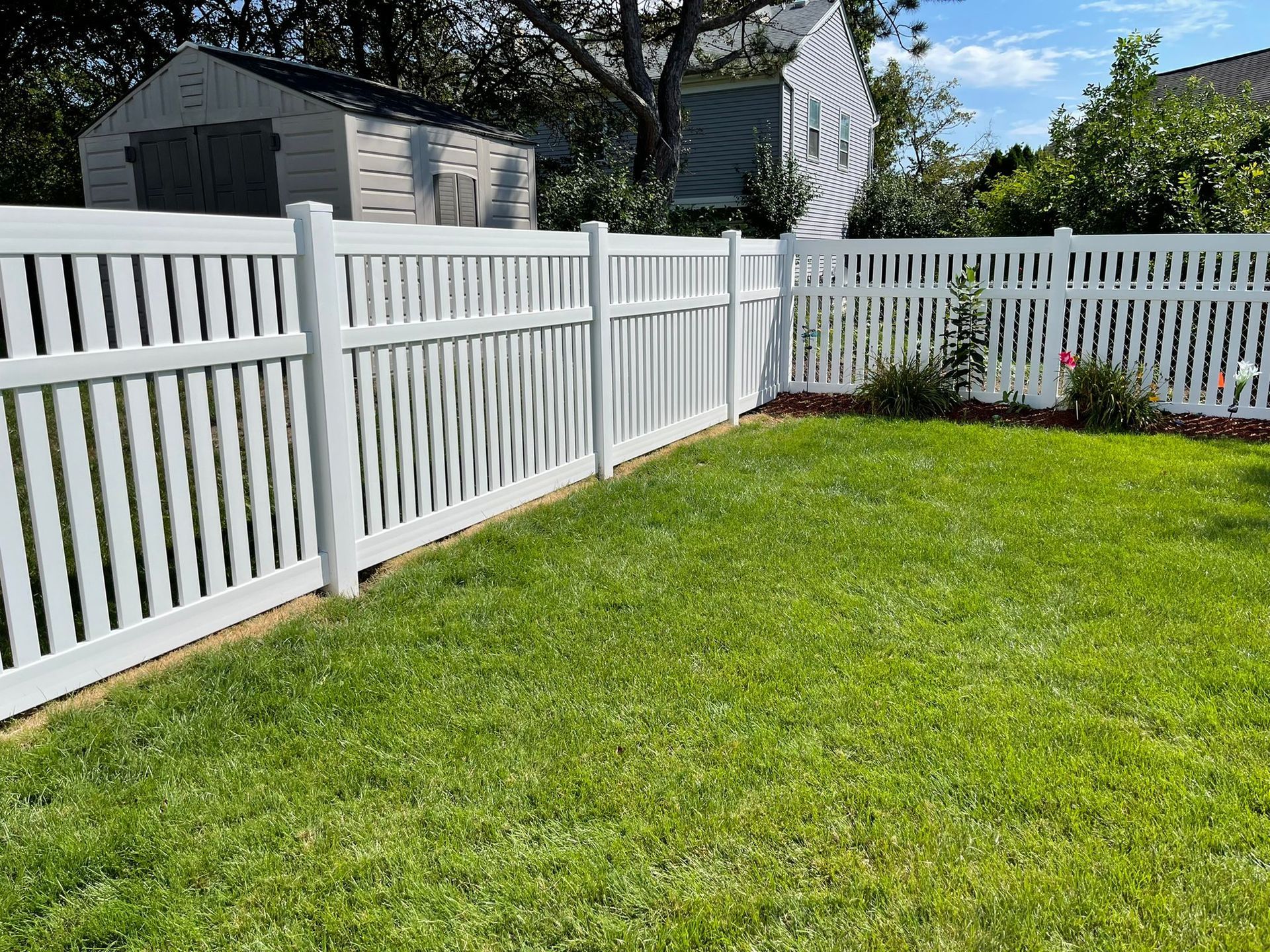 semi-privacy fence installation Illinois