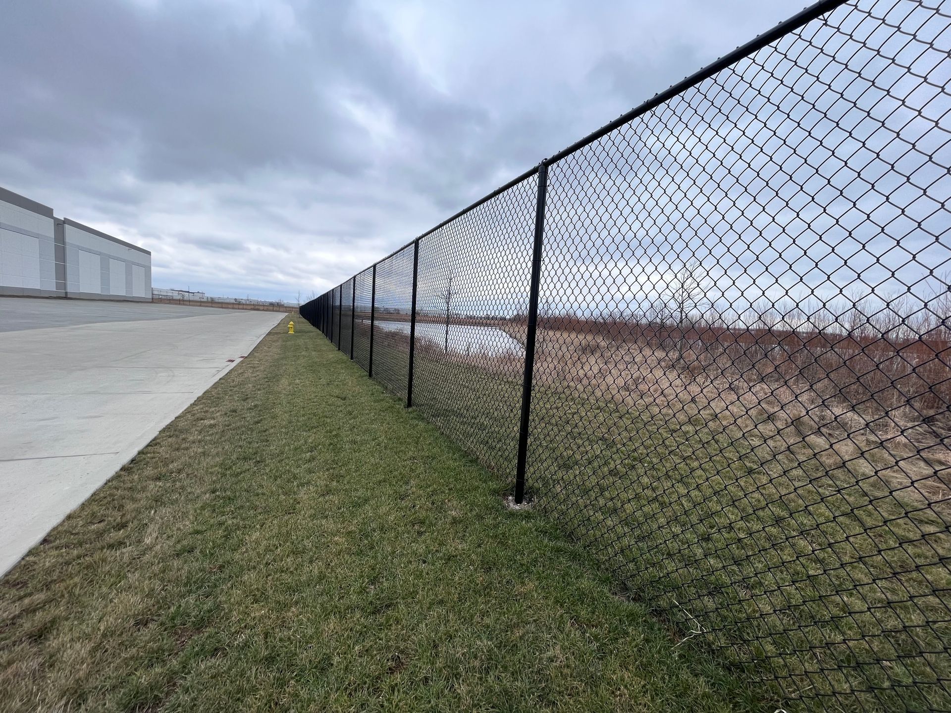 chain link fence installation Illinois