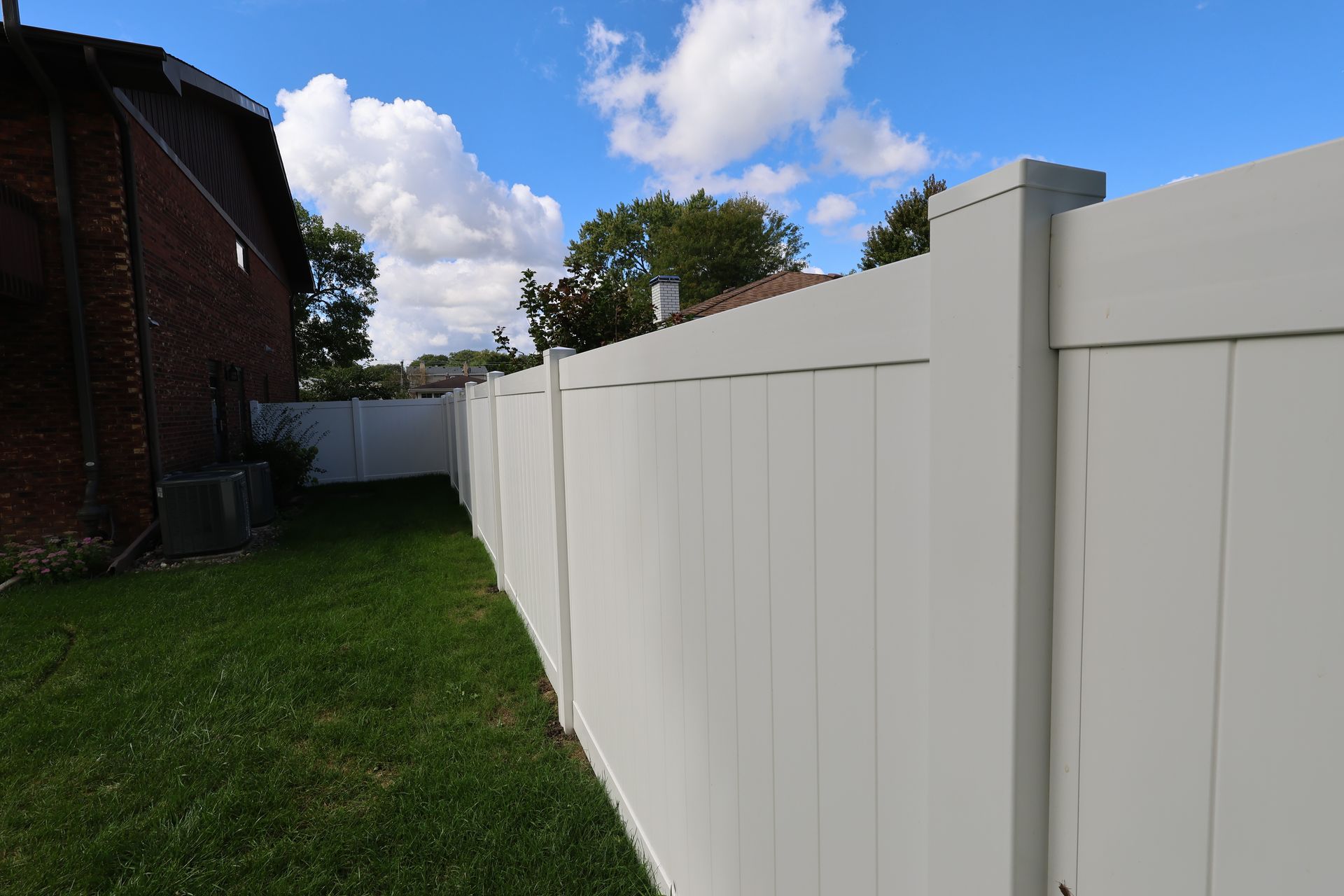 vinyl fence company Illinois
