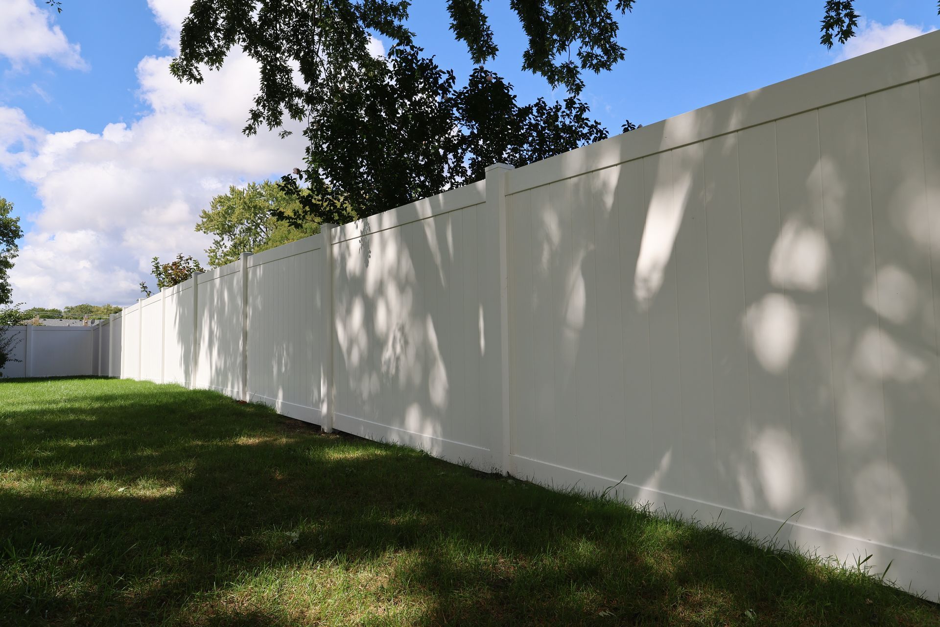 vinyl fence company Illinois