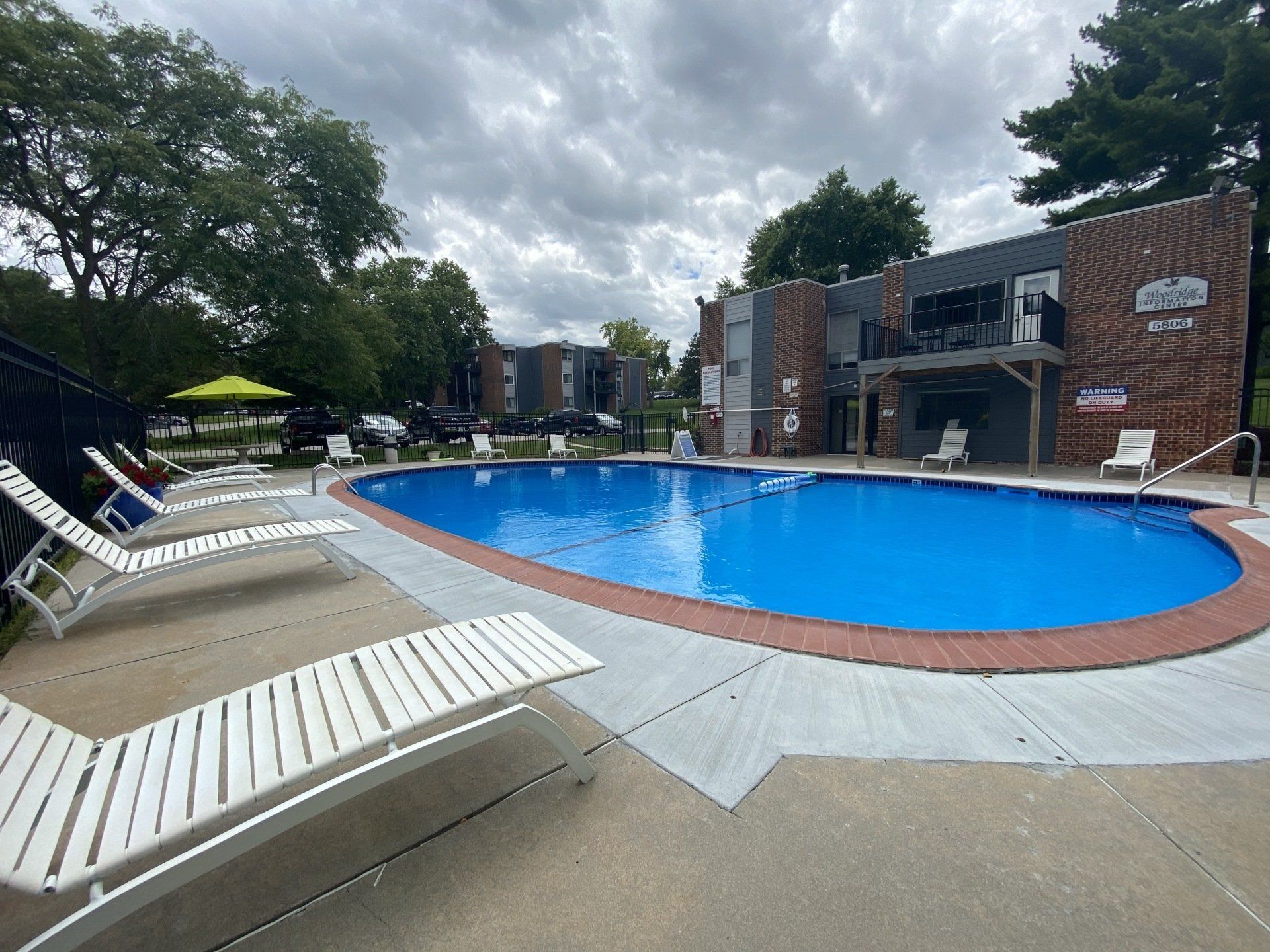 Woodridge Pool