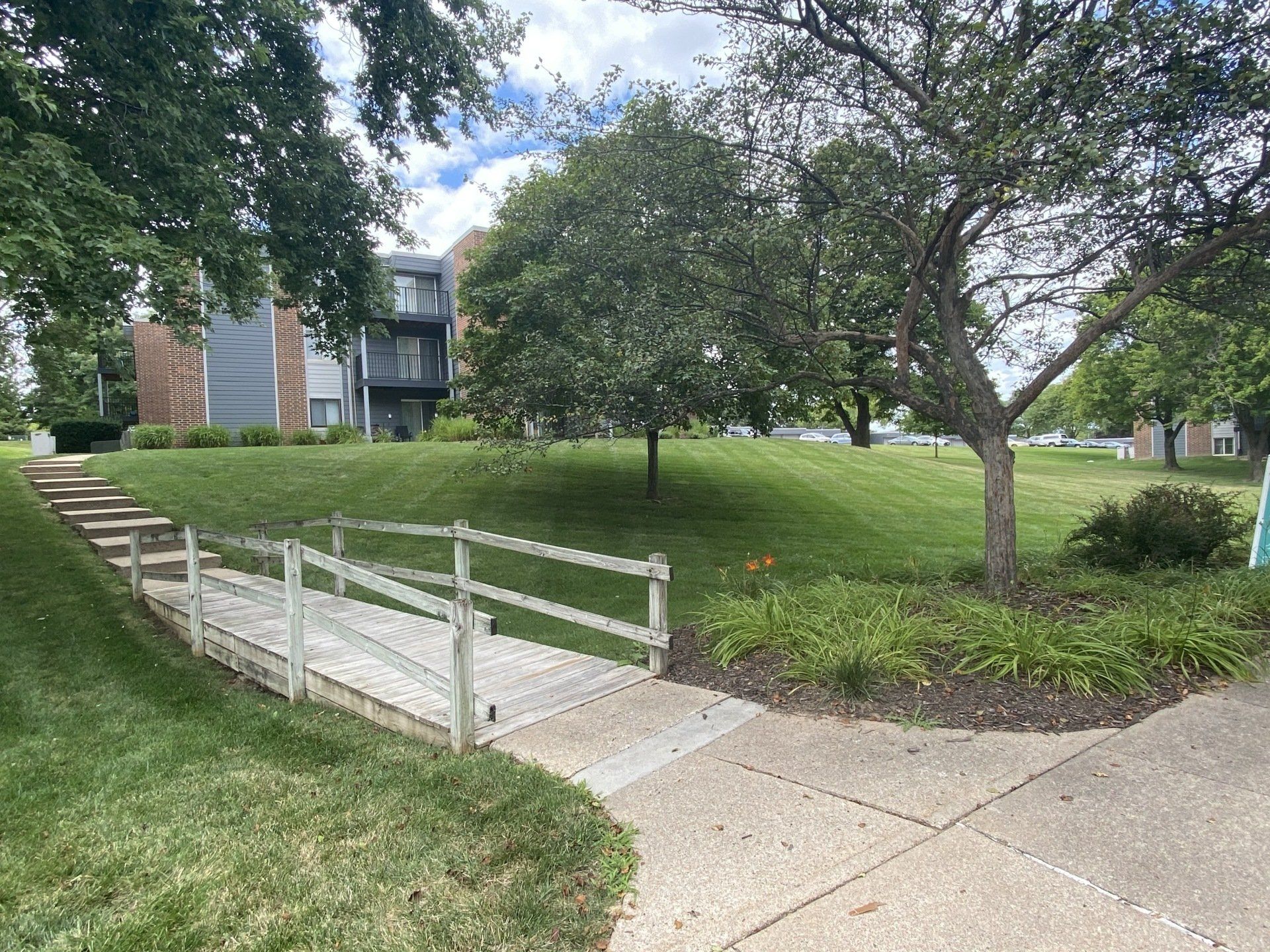Woodridge Exterior