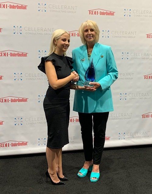 Cellerant award offered to Nu-bird Inc. for best of class device for dental hygiene.