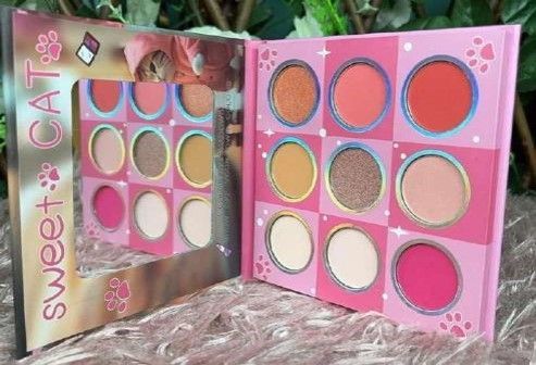 Paleta de sombras de ojos rosa