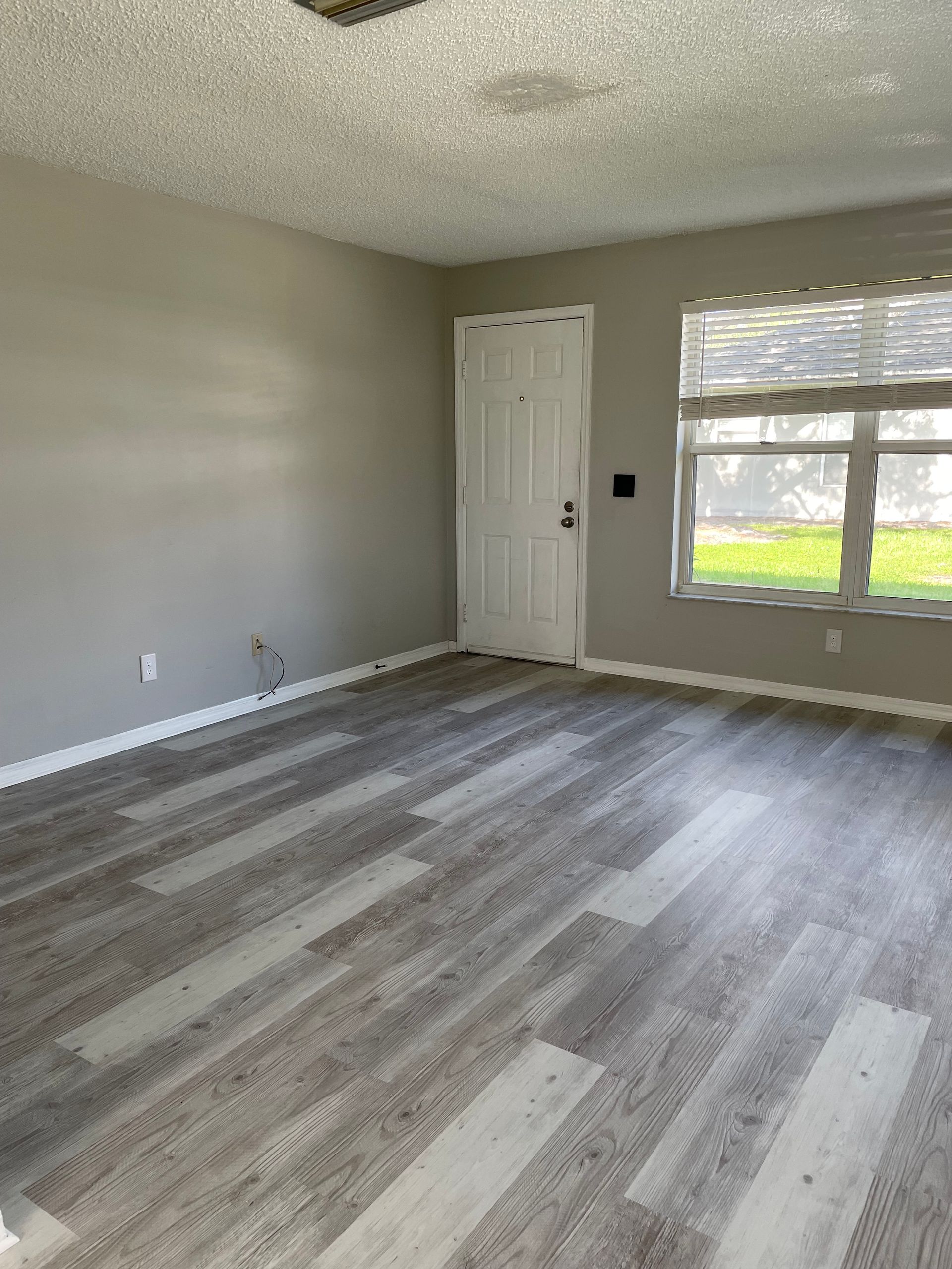 Home Sunquest Apartments Vero Beach, FL