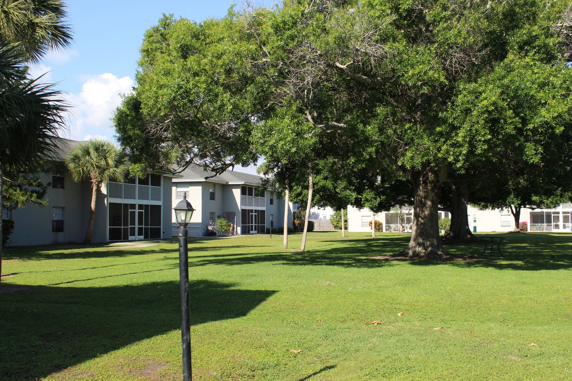 Home Sunquest Apartments Vero Beach, FL