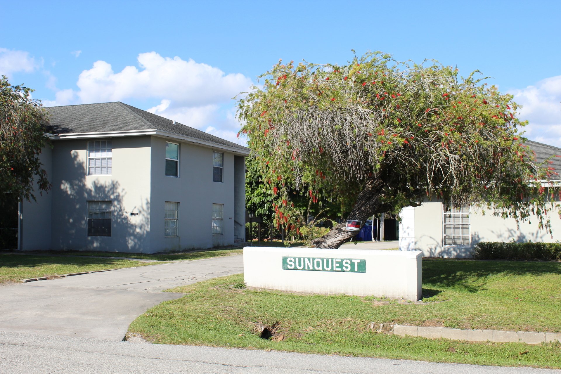 Home Sunquest Apartments Vero Beach, FL