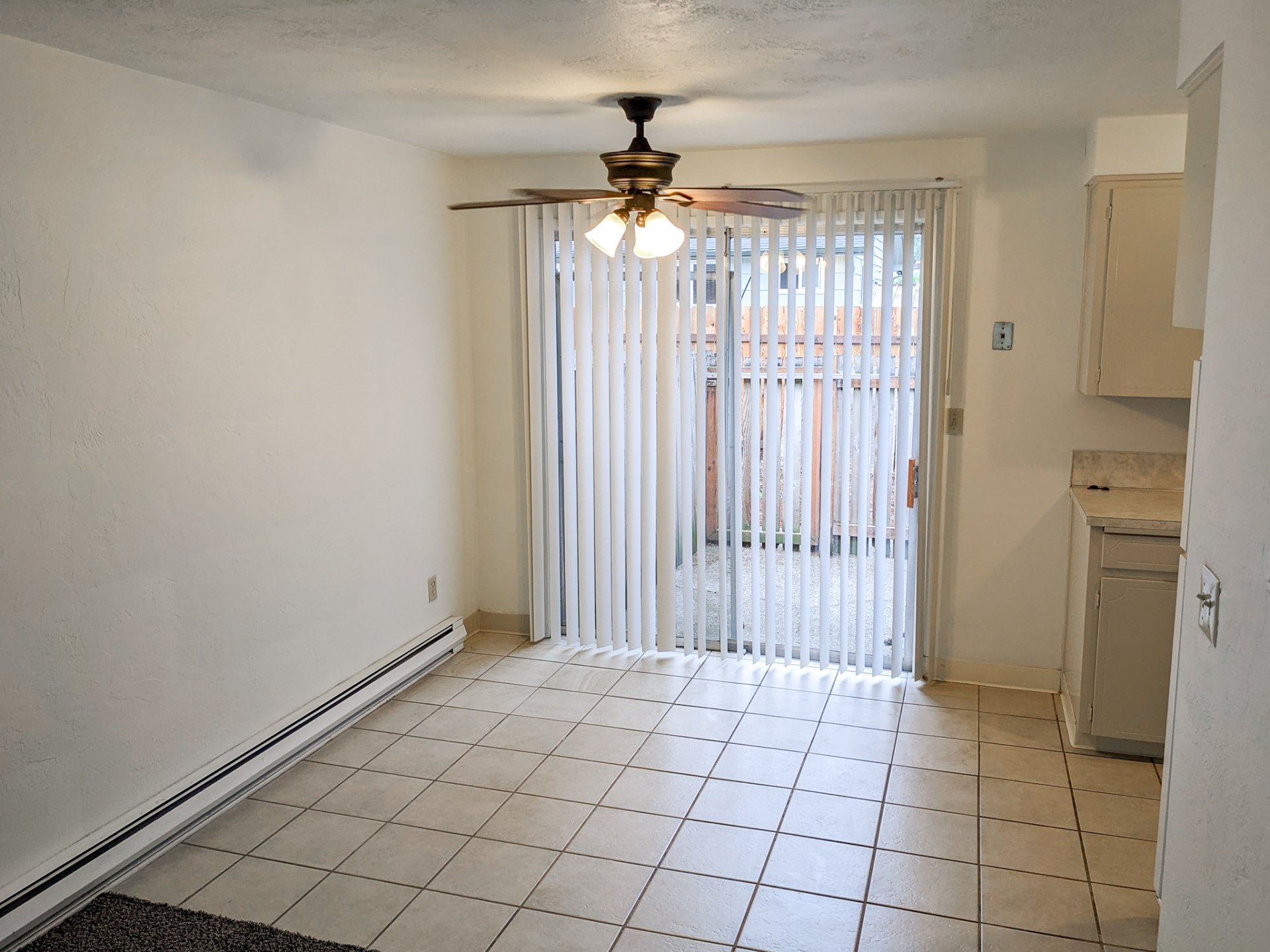 Crown Property Management, Inc. Honeysuckle Apartments