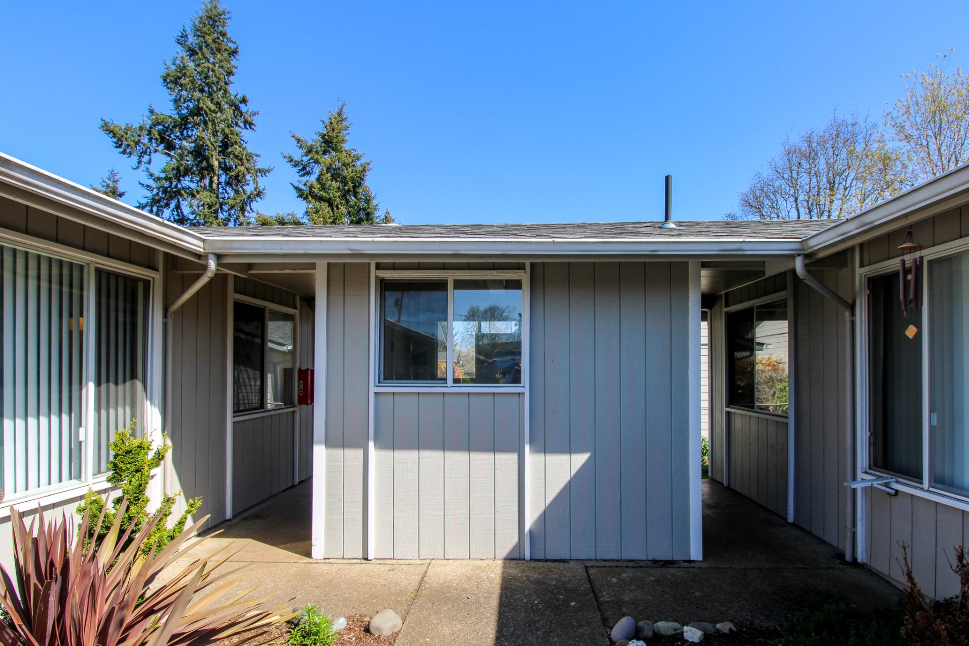 Crown Property Management, Inc. Cardinal Court