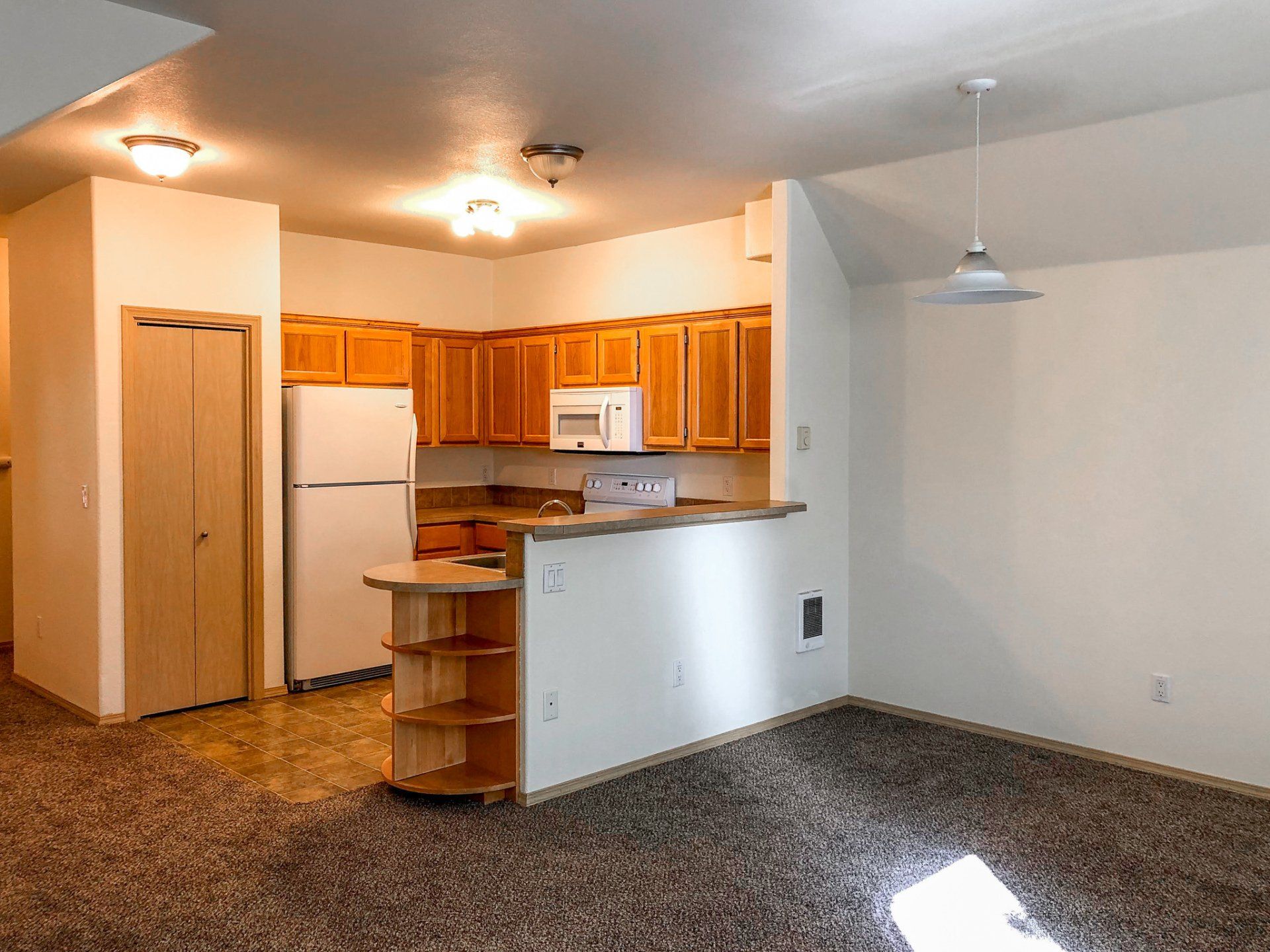 Amber Manor Interior Photos