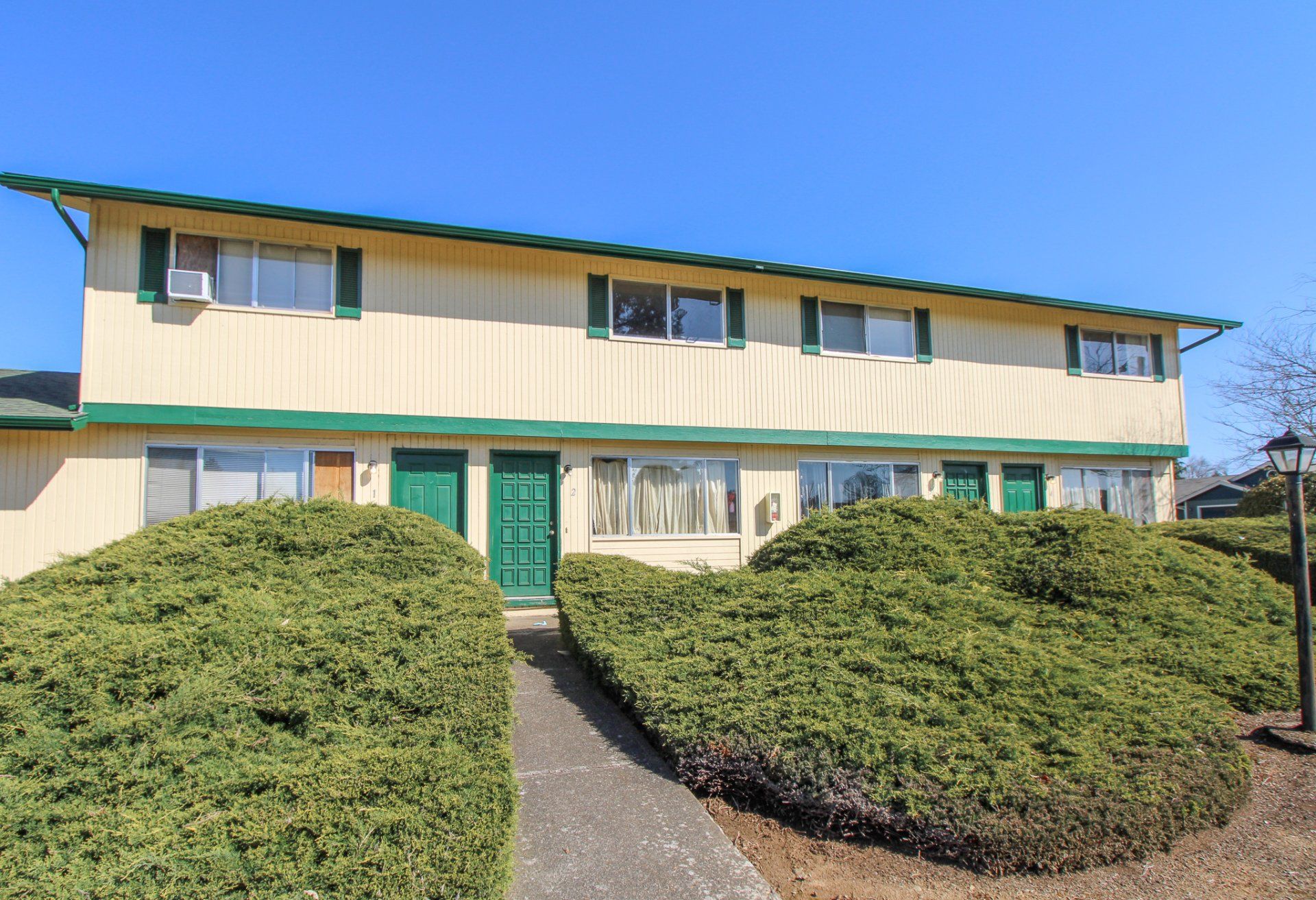 Pine Townhomes thumbnail