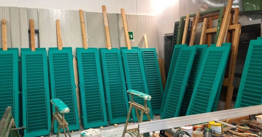 restauro persiane in legno
