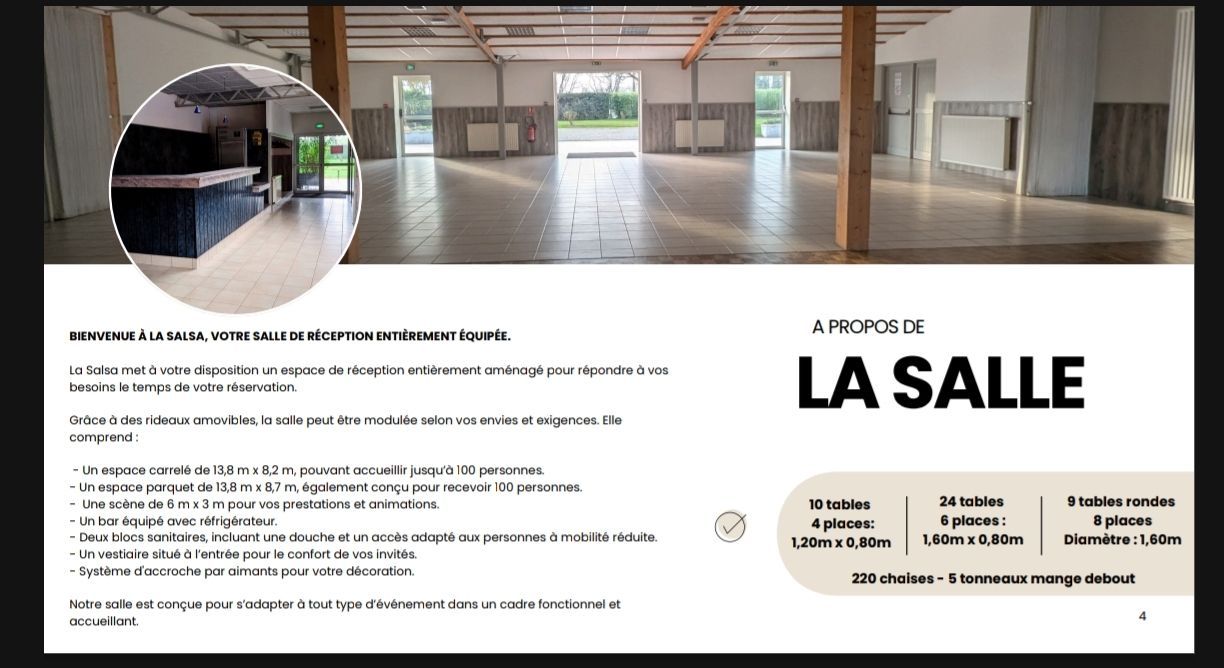 Intérieur d'un hall lumineux et vide avec des colonnes, intitulé « LA SALLE », avec détails du sol et panneaux de texte