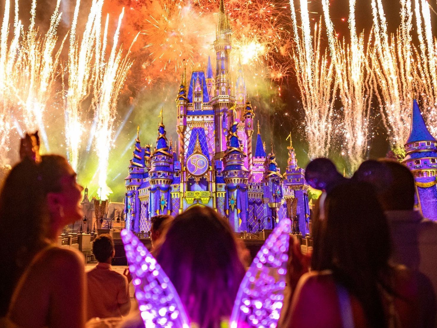 Pixie Dust Disney Vacation Planners | Universal Resorts Travel Agency