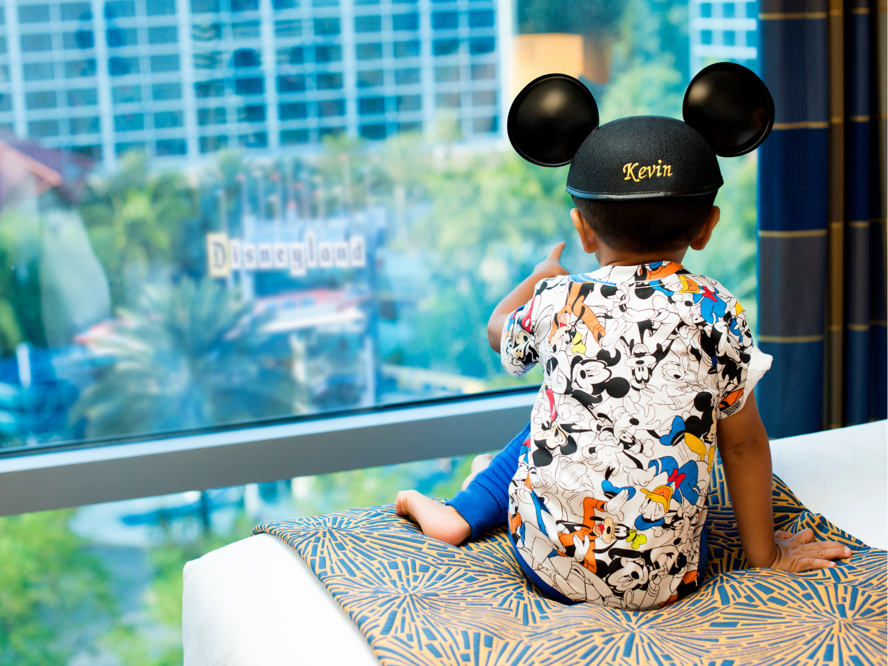Pixie Dust Disney Vacation Planners | Universal Resorts Travel Agency