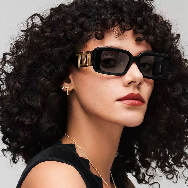 sunglasses beachside Optical