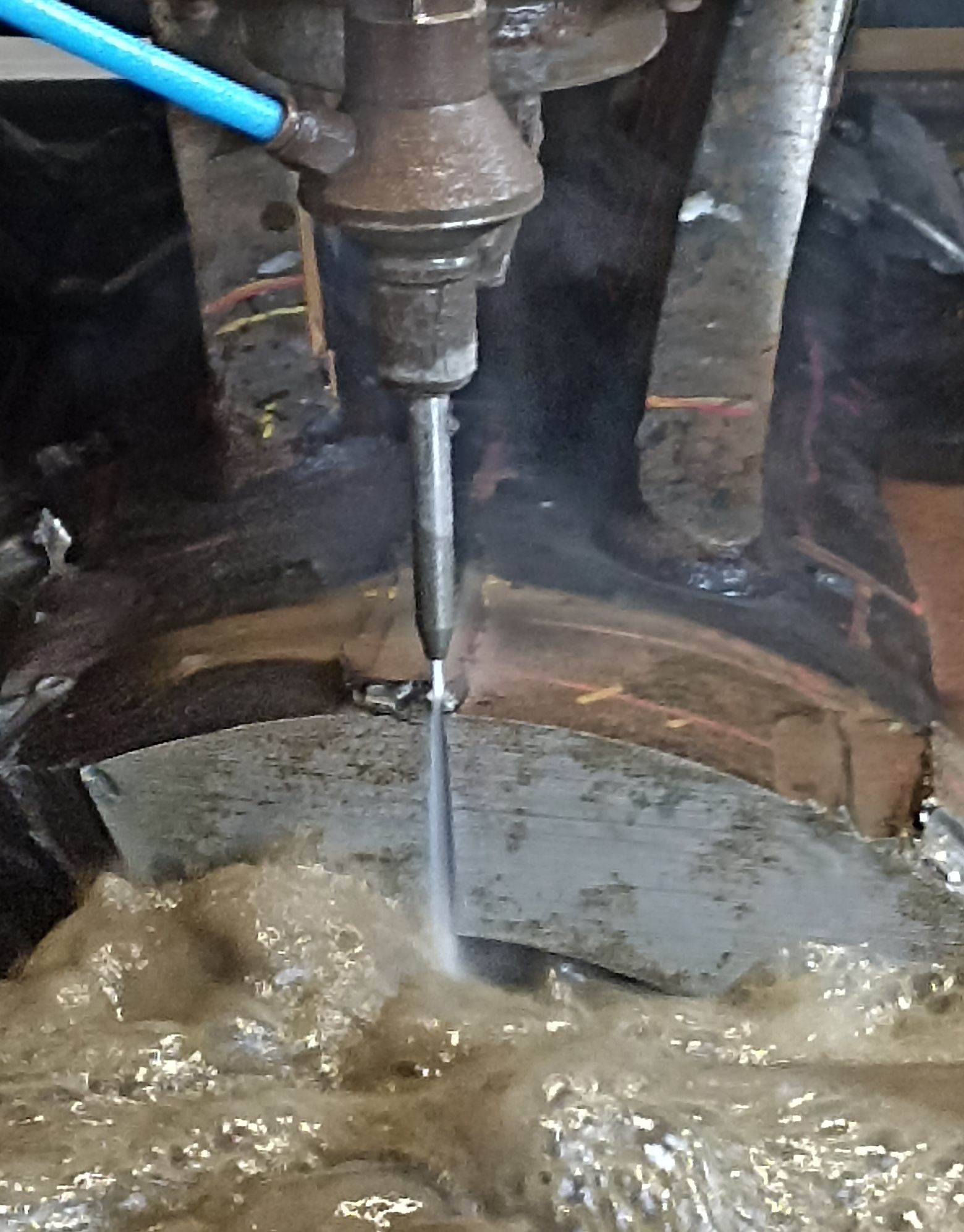 Wassertrahlschnitt