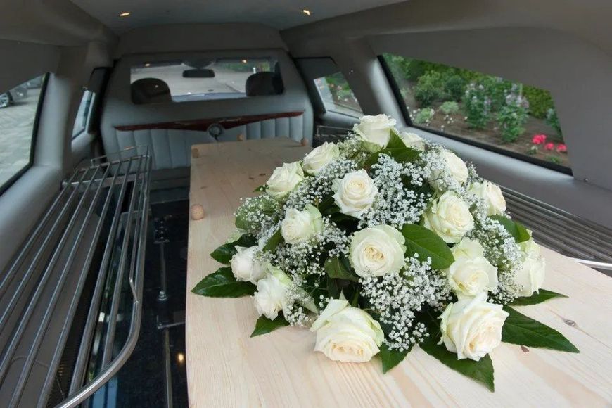 Trasporto funebre