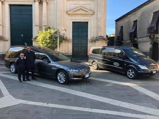 Trasporto funebre