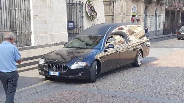 Carro funebre