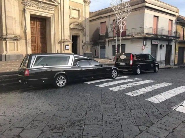 Carro funebre