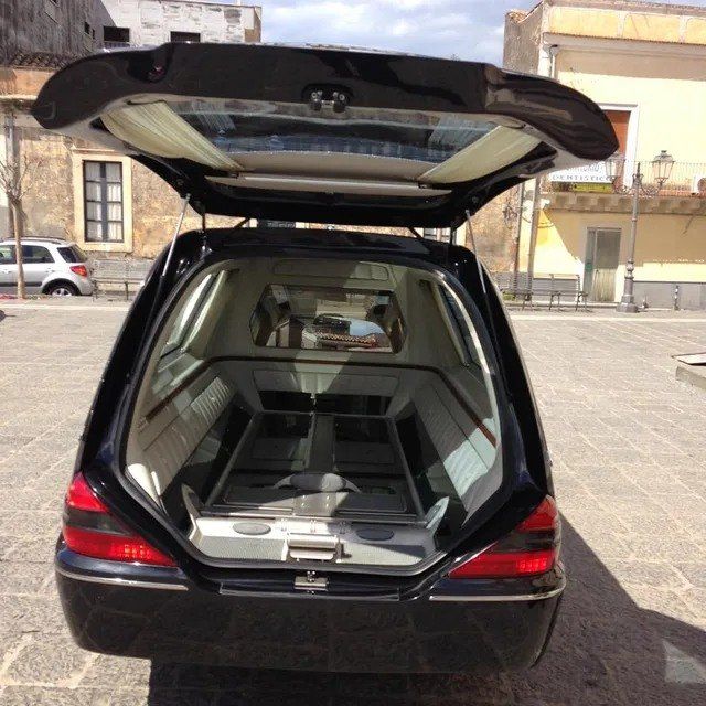 Carro per trasporto salma