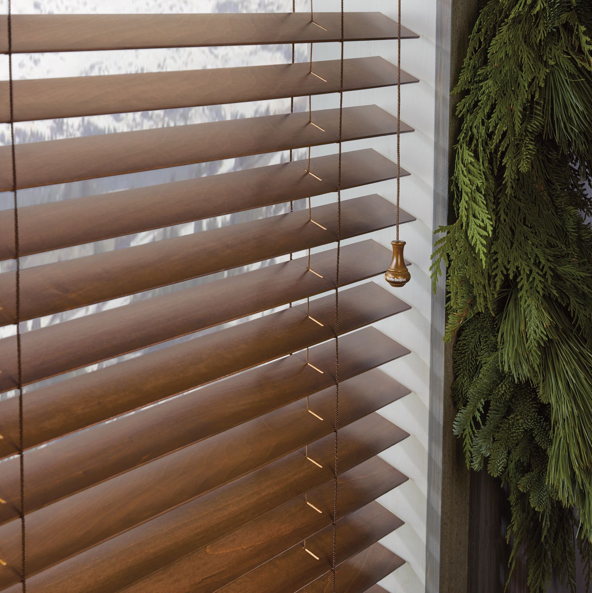 Wooden-Blinds-Window-Treatments