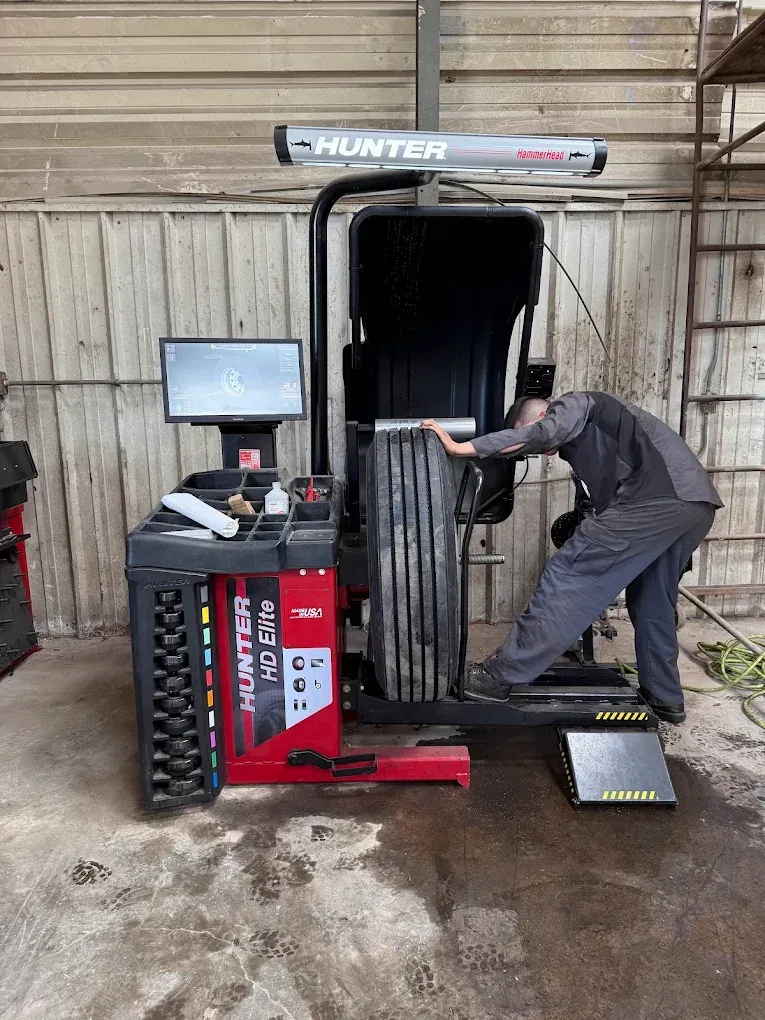 Memphis Diesel Truck and Tire Repair