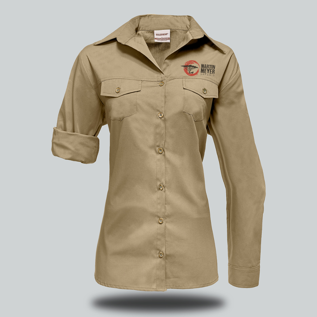 Khaki button-up shirt with rolled-up sleeves, embroidered with a logo on the chest.