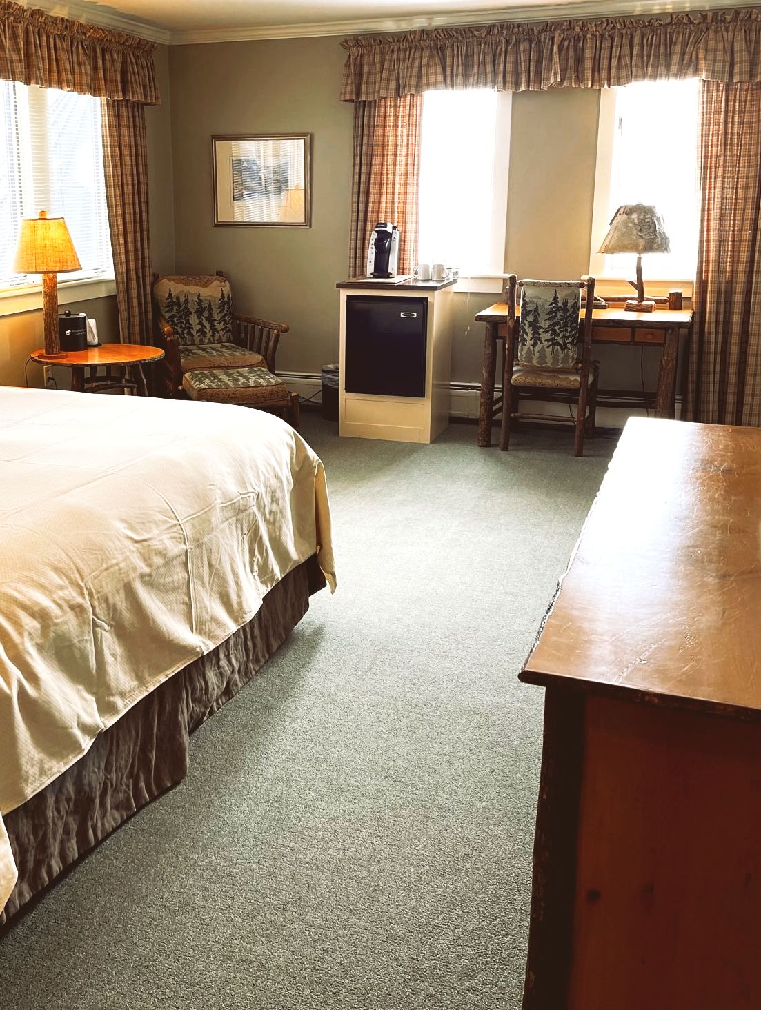 The Weathervane Inn on Lake Willoughby Northeast Kingdom VT