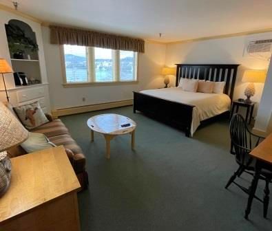 The Lupine room Vermont vacation rental on Lake Willoughby