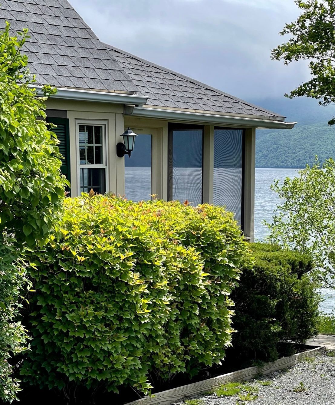 The Angler Lakefront View The Angler Lakefront Cottage View of Lake Willoughby in VT