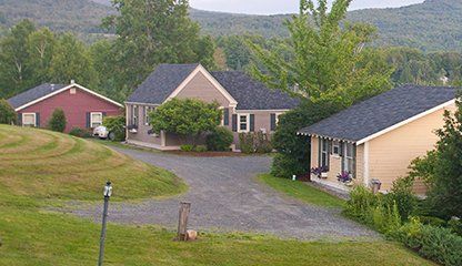 Year-Round Cottages at WilloughVale Inn Year-round cottages at WilloughVale Inn on Lake Willoughby in Northern Vermont