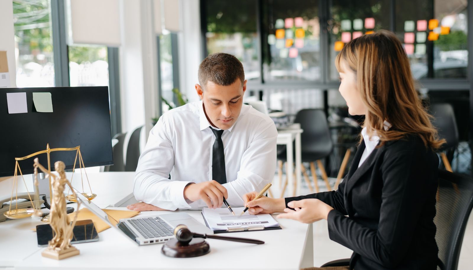 Personal injury attorney meeting with a client to discuss an injury claim near Thousand Oaks