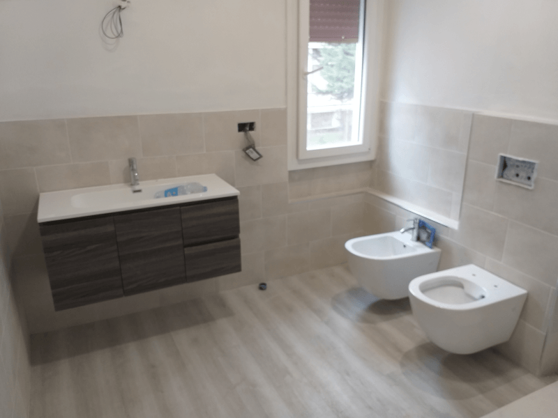 RIFACIMENTO BAGNO
