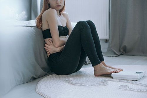 Trastornos alimenticios, Anorexia nerviosa, Tipos de síntomas