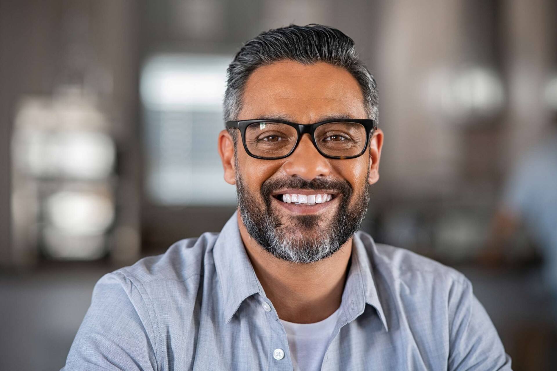 Man With Eye Glass | Hickory, NC | Viewmont Optometry Man With Eye Glass | Hickory, NC | Viewmont Optometry