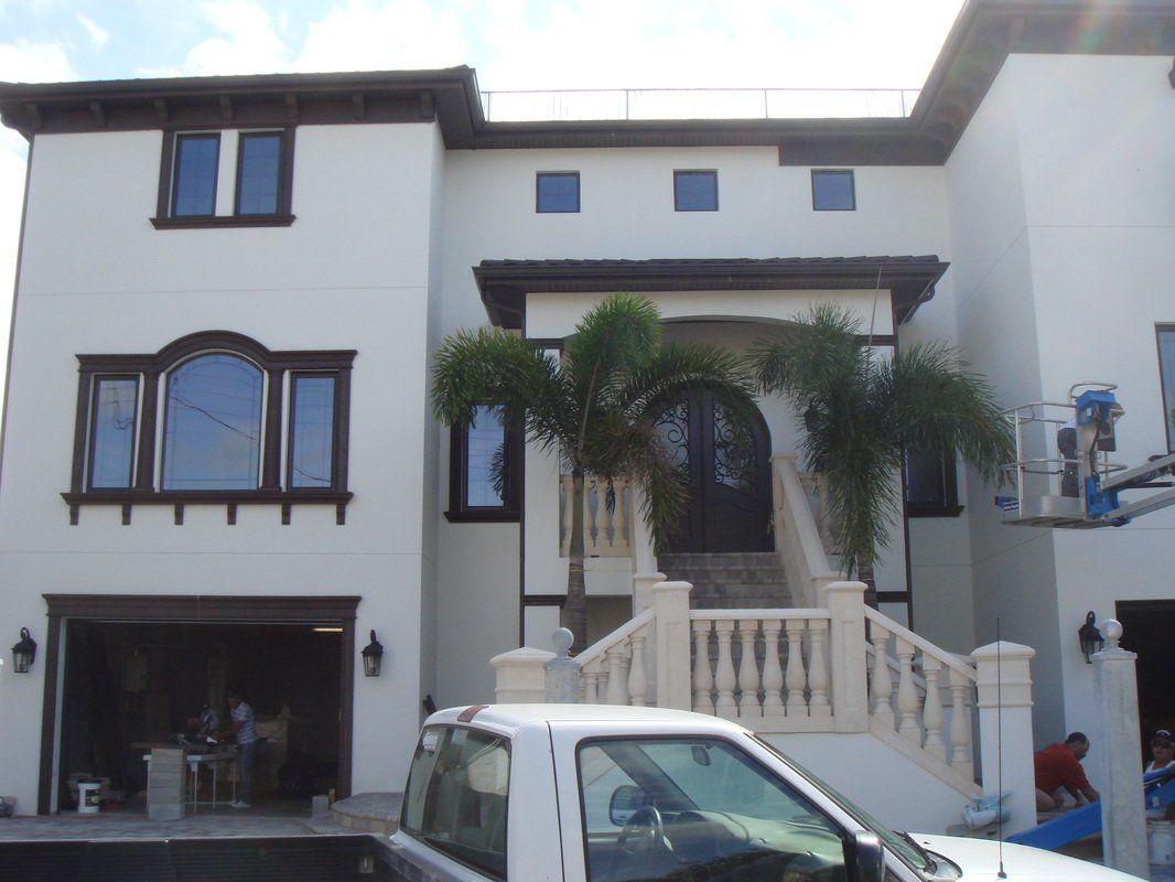 Nice Big House — Tampa, FL — DT Contracting Inc