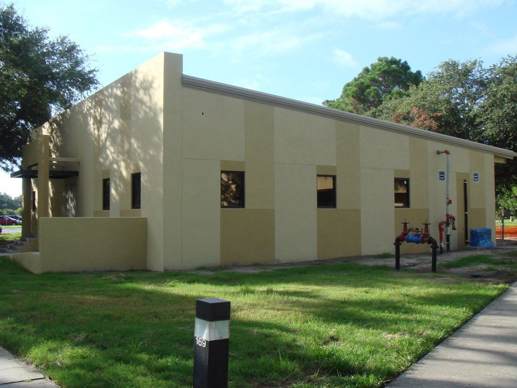 Commercial Building — Tampa, FL — DT Contracting Inc
