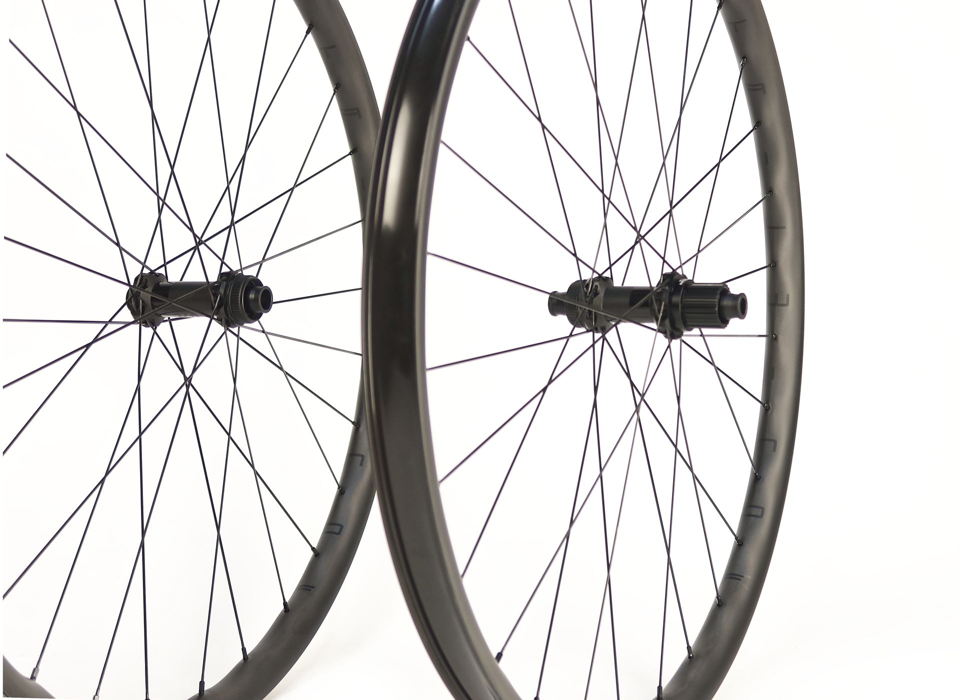 A closer look on a pair of carbon waved mtb bicycle wheels 
