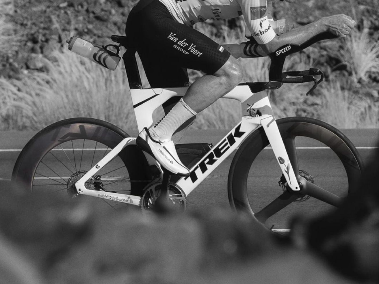 a closer look on tt bike with tailwind aero tt triathlon wheels