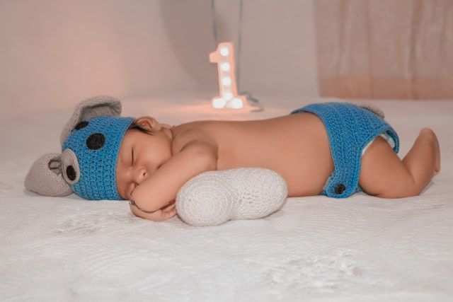 Penyebab Bayi Susah Tidur dan Cara Mengatasinya